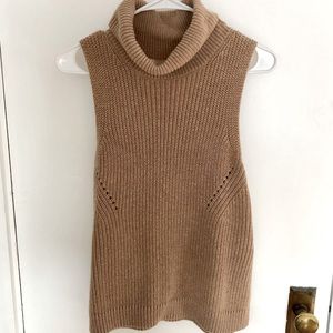 Abercrombie & Fitch Tan Sleeveless Turtleneck Sweater | S